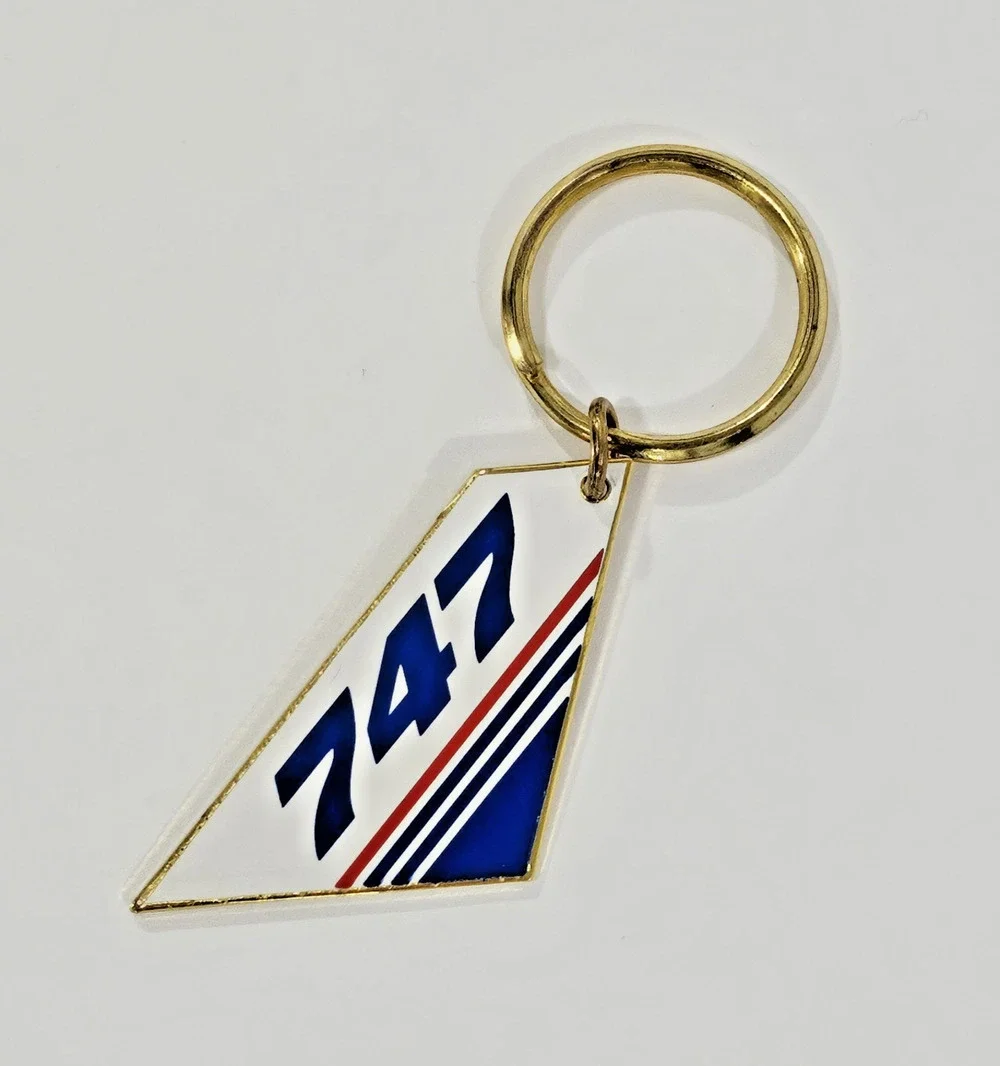 Vintage 747 Jet Airplane Tail Keychain Gold Tone Enamel Aviation Airline Pilot